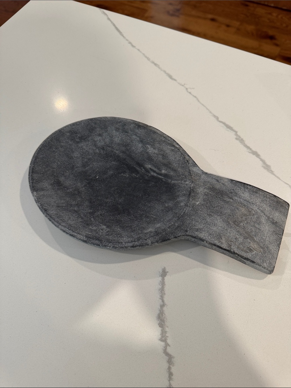 Stone accent platter
